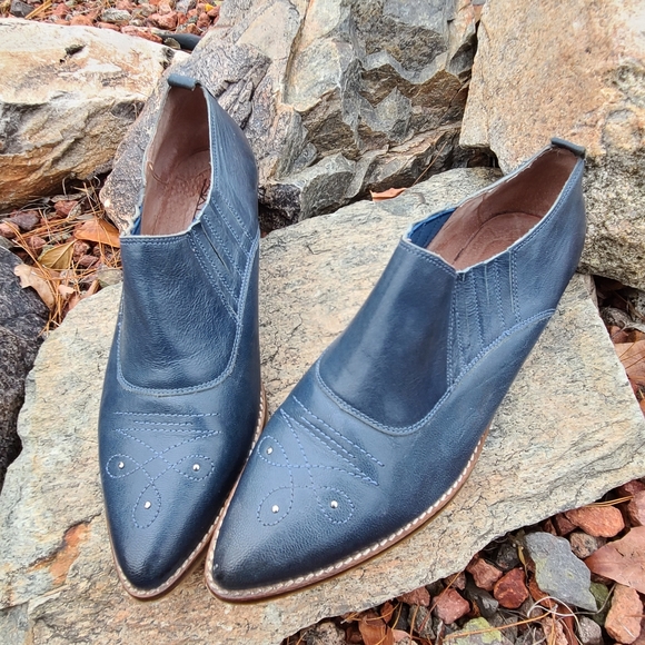 Sixty Seven Anthro Rio Grande Blue Leather Ankle Booties 39 8.5 9 Western Boots - Picture 15 of 15